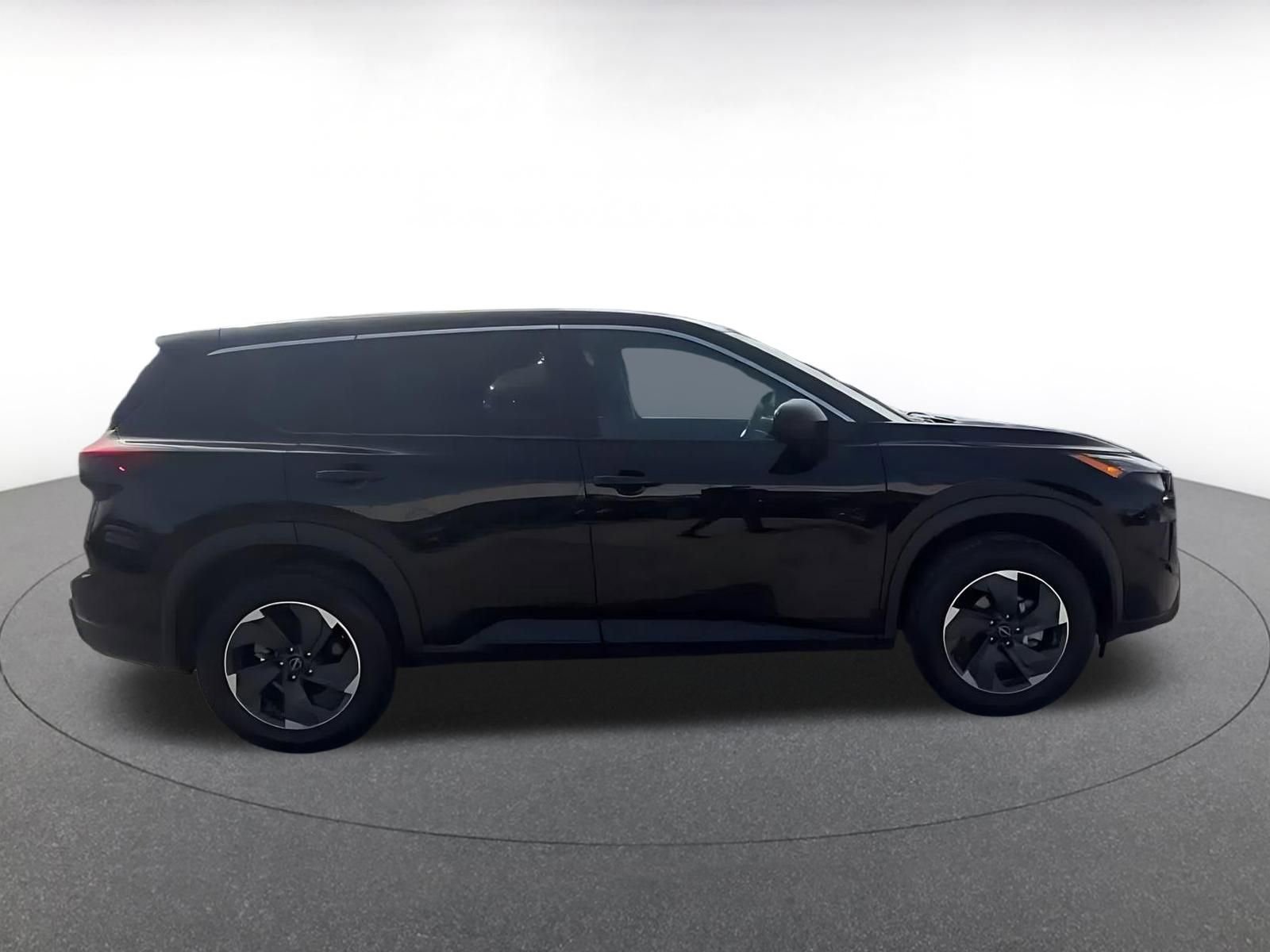 Thumbnail: 2025 Nissan Rogue - 16