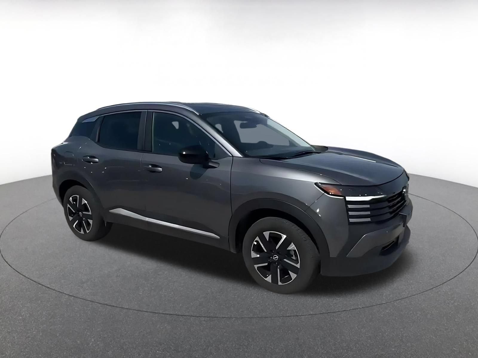 Thumbnail: 2026 Nissan Kicks - 2