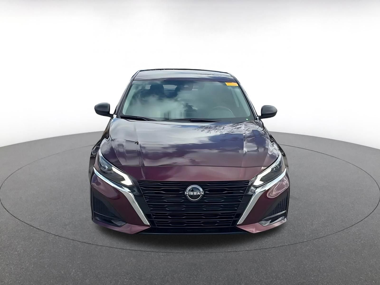 Thumbnail: 2025 Nissan Altima - 4