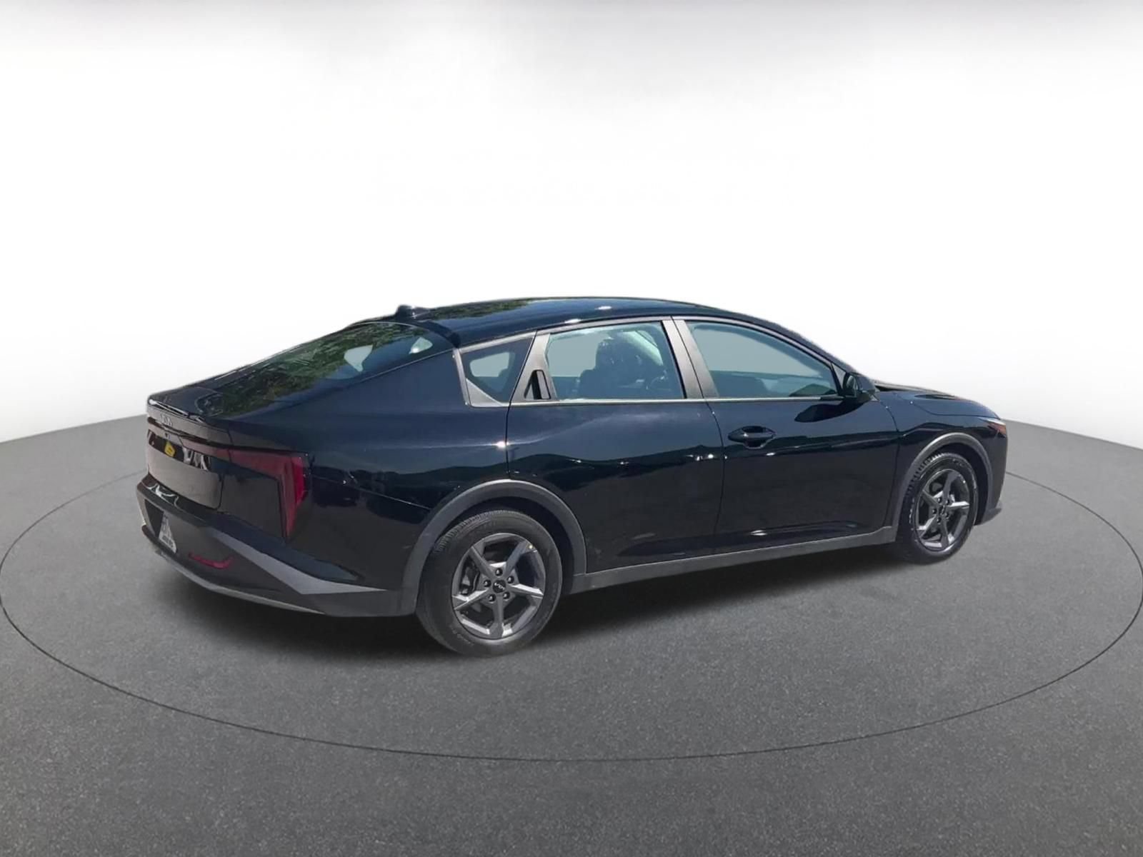 Thumbnail: 2025 Kia K4 - 14
