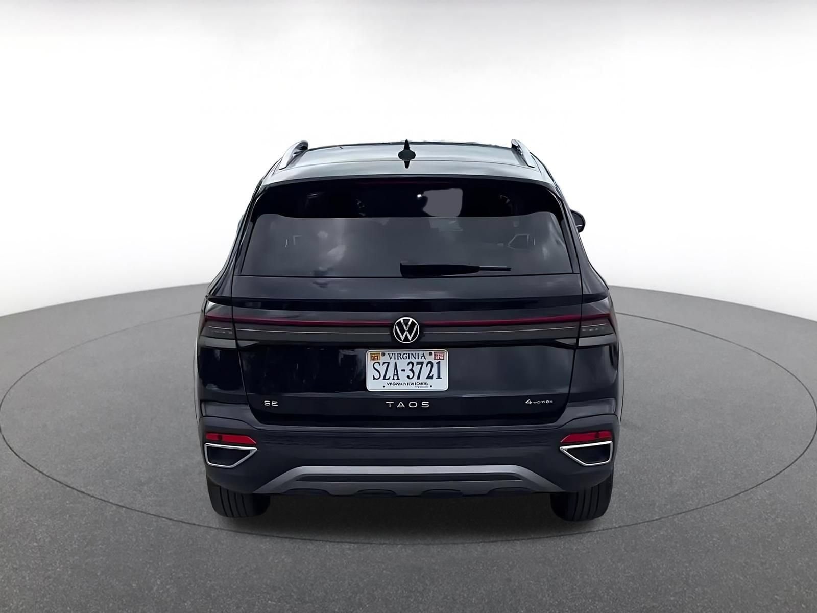 Thumbnail: 2026 Volkswagen Taos - 12