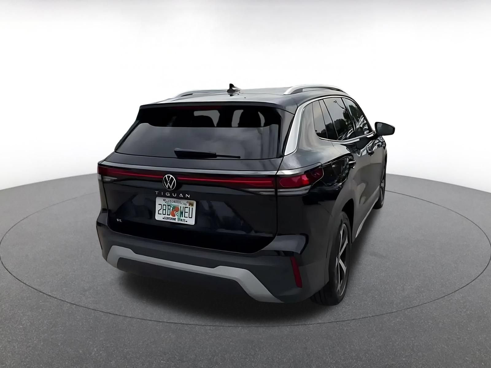 Thumbnail: 2026 Volkswagen Tiguan - 13