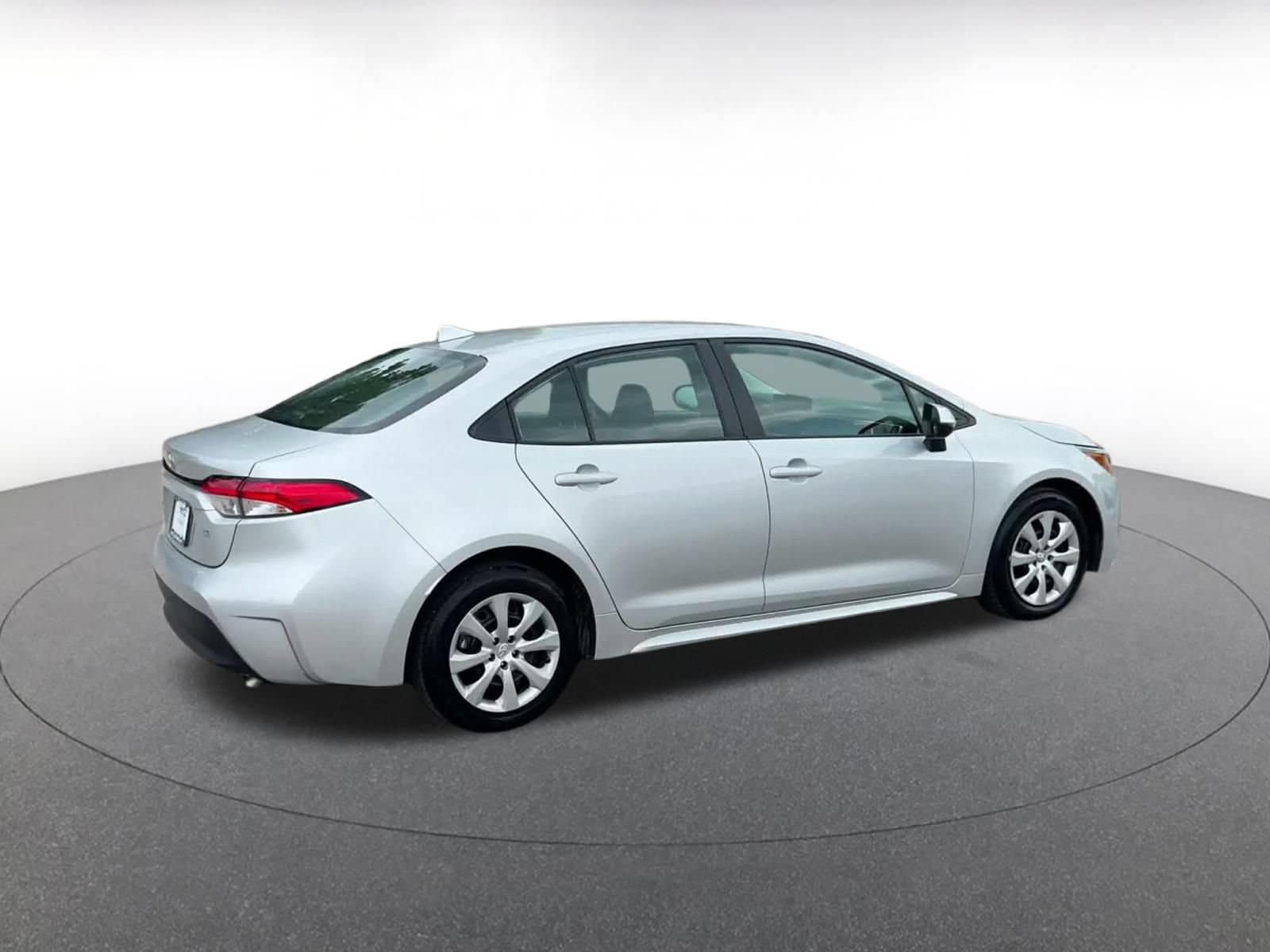 Thumbnail: 2025 Toyota Corolla - 14
