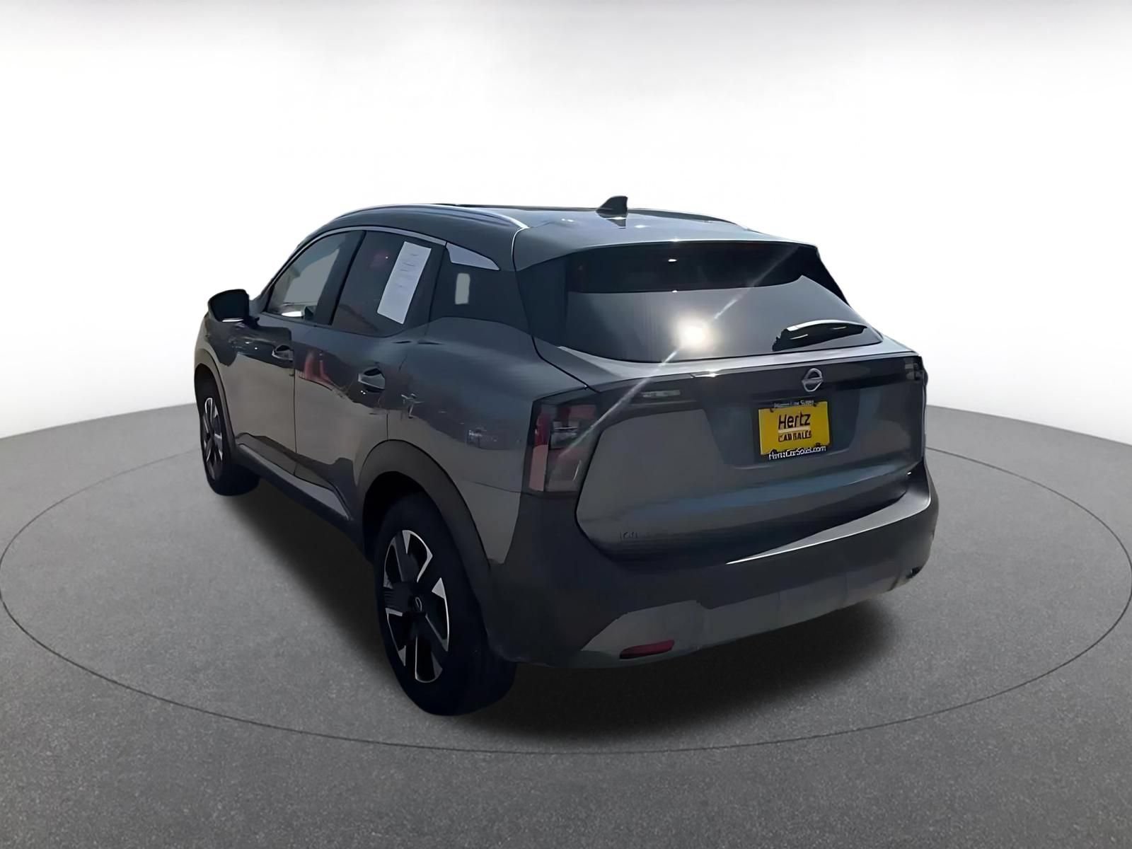 Thumbnail: 2026 Nissan Kicks - 10