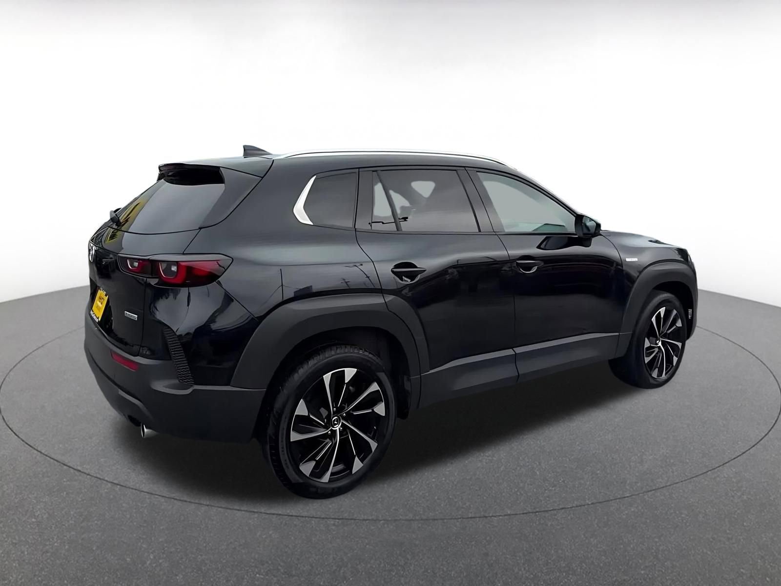 Thumbnail: 2025 Mazda CX-50 - 15