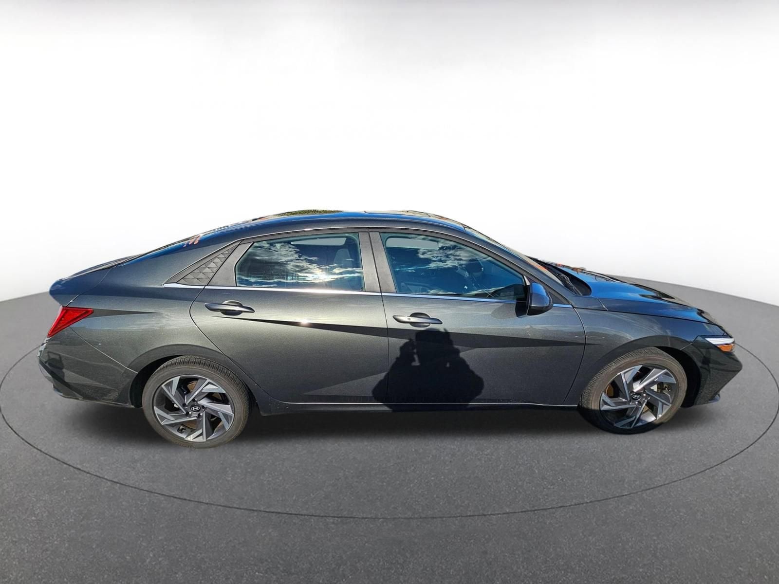 Thumbnail: 2025 Hyundai Elantra - 8