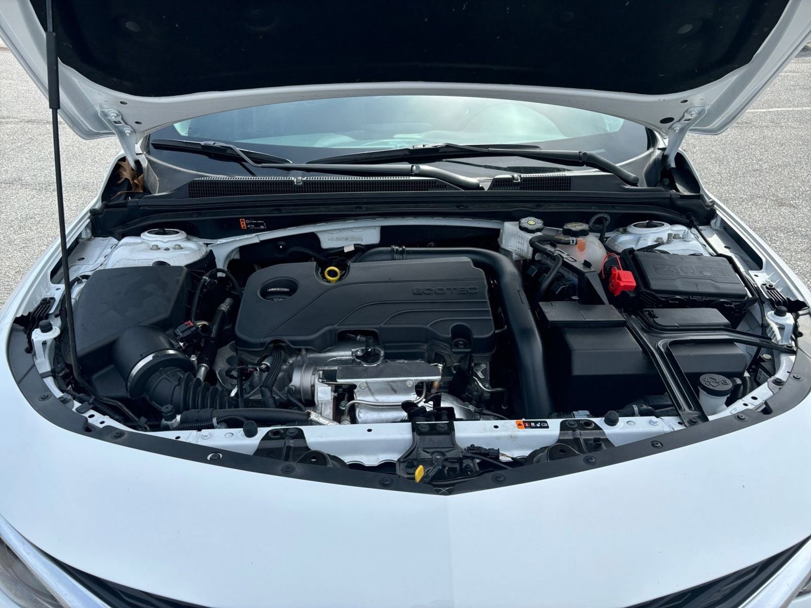 Thumbnail: 2023 Chevrolet Malibu - 32