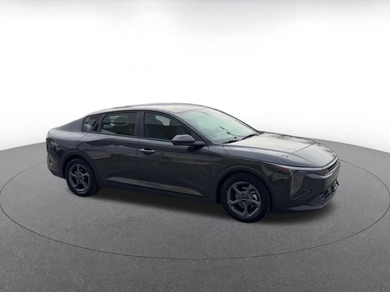 Thumbnail: 2025 Kia K4 - 2