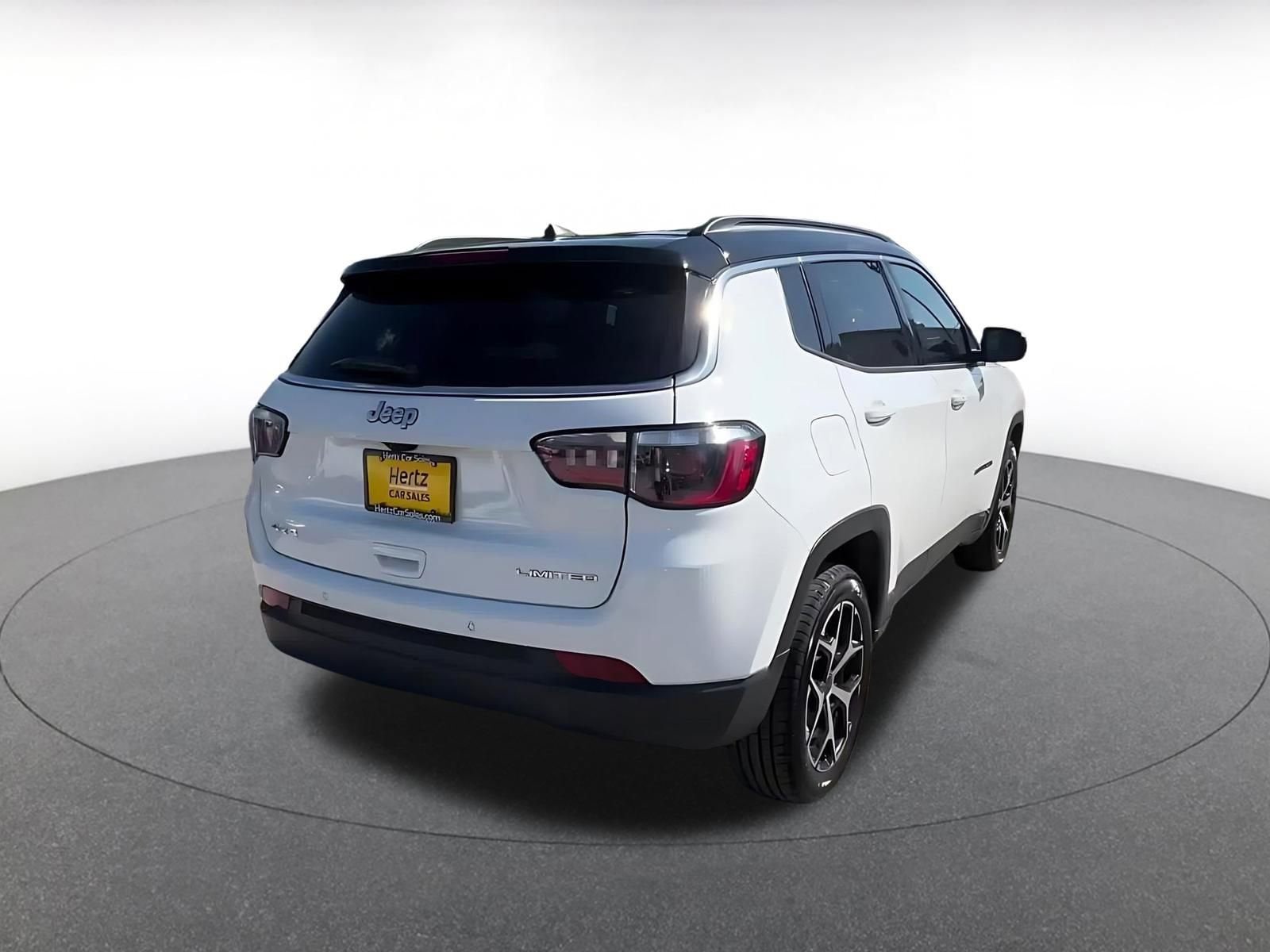 Thumbnail: 2025 Jeep Compass - 14