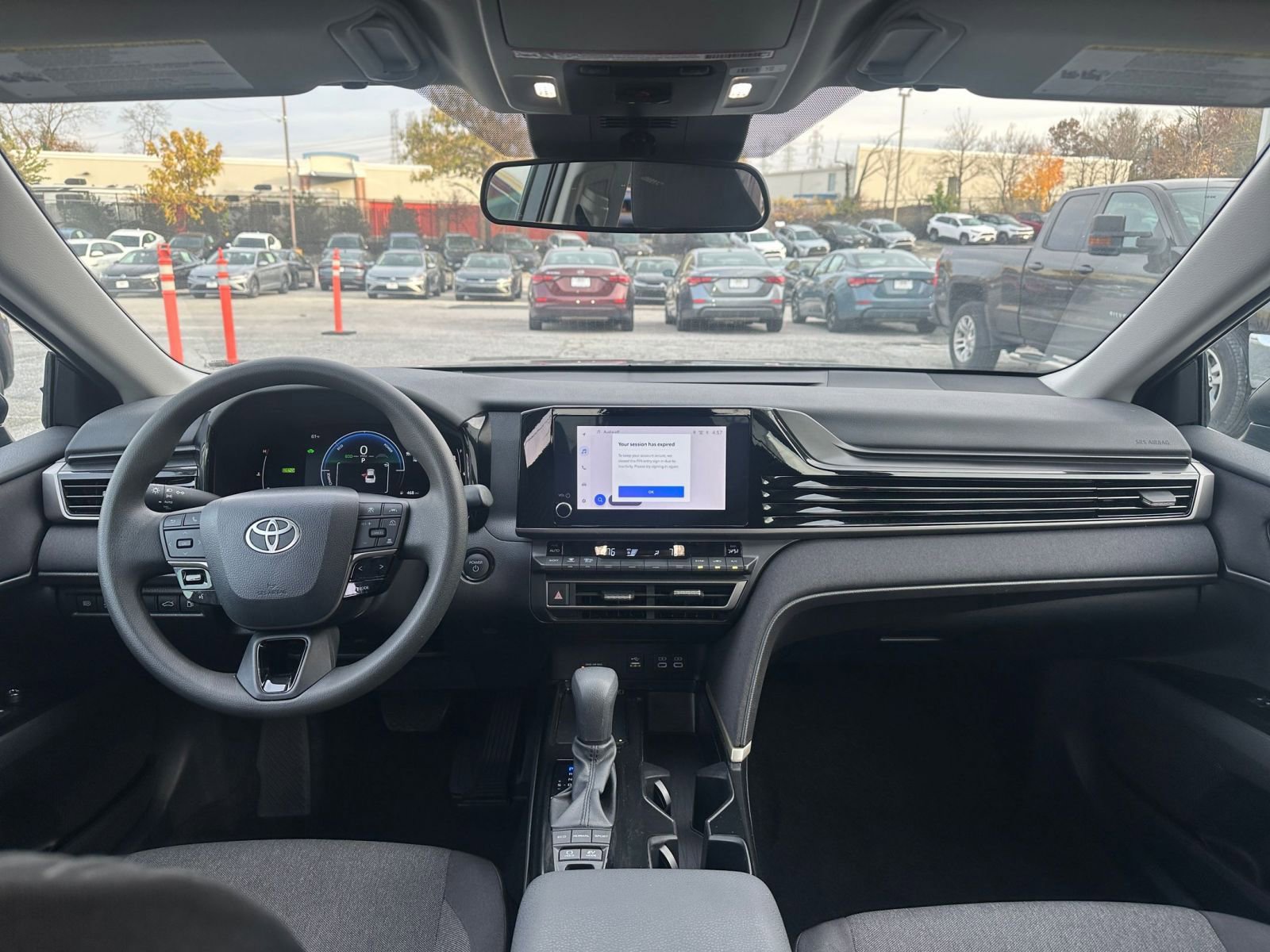 Thumbnail: 2025 Toyota Camry - 32