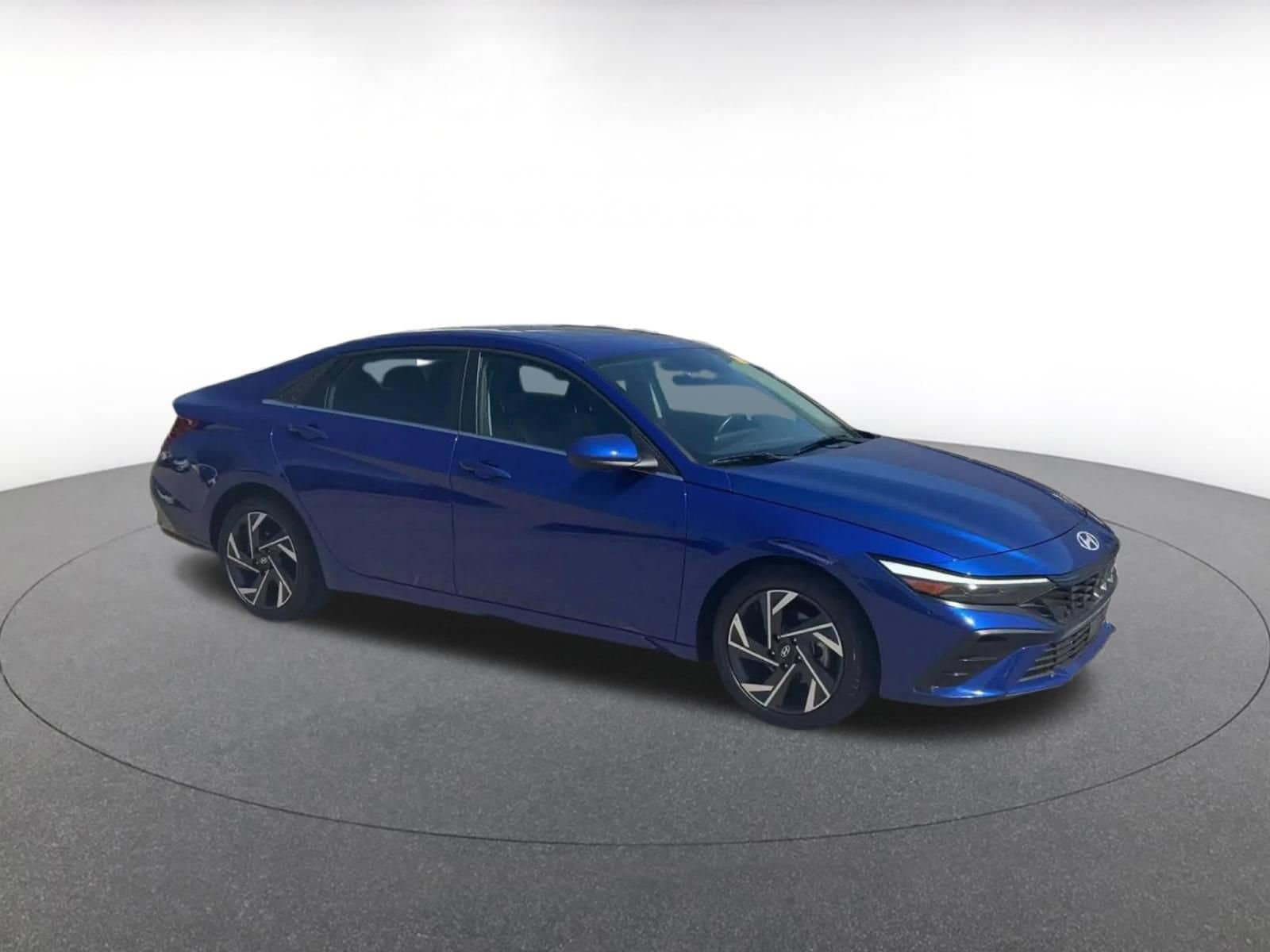 Thumbnail: 2025 Hyundai Elantra - 2