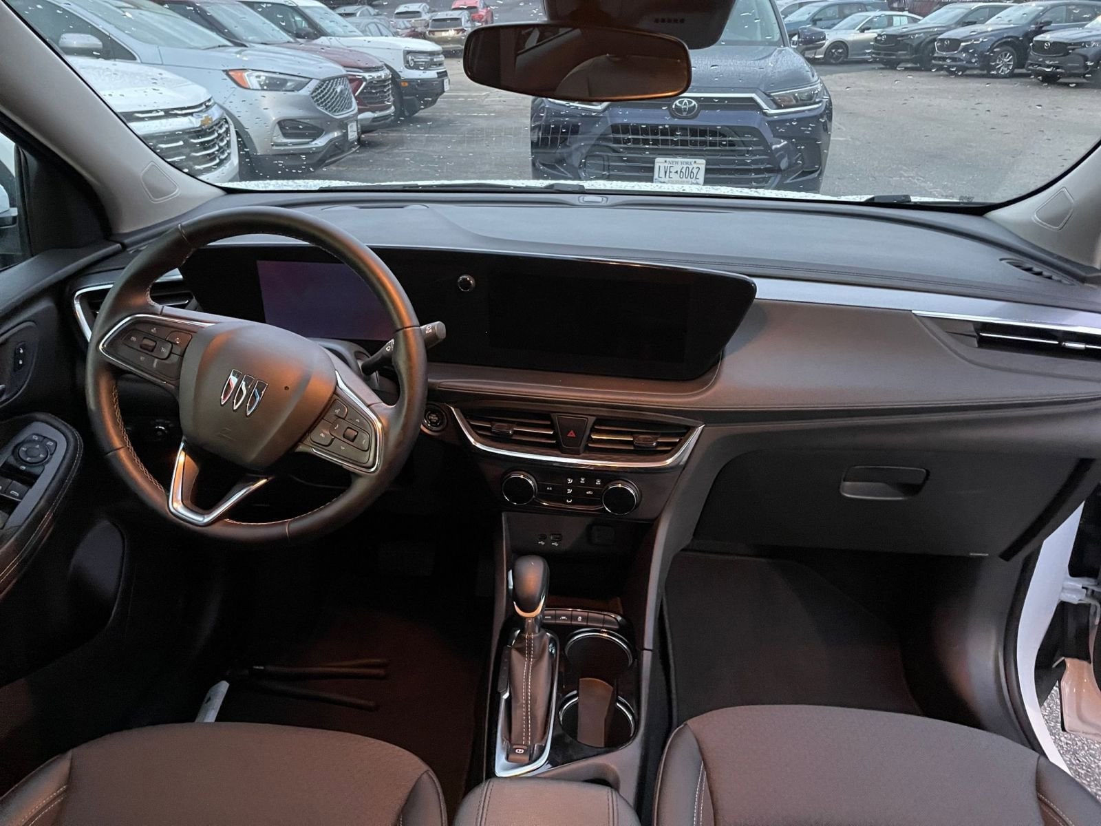 Thumbnail: 2025 Buick Encore GX - 31