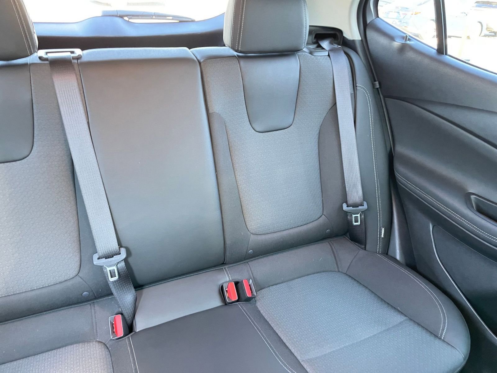 Thumbnail: 2025 Buick Encore GX - 35