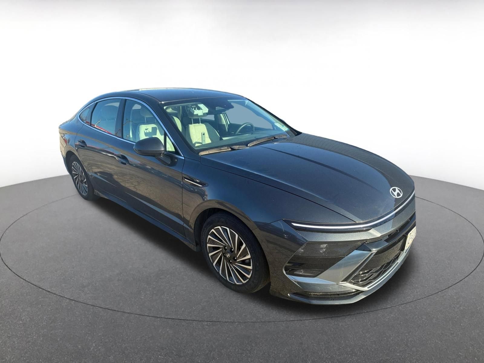 Thumbnail: 2025 Hyundai Sonata - 1