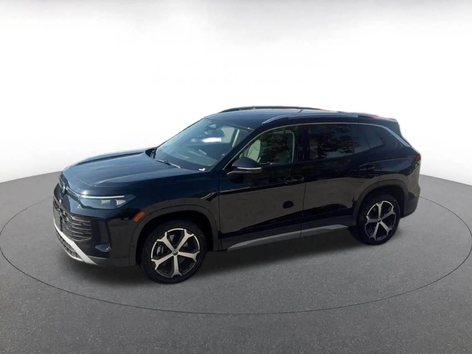 Thumbnail: 2026 Volkswagen Tiguan - 7
