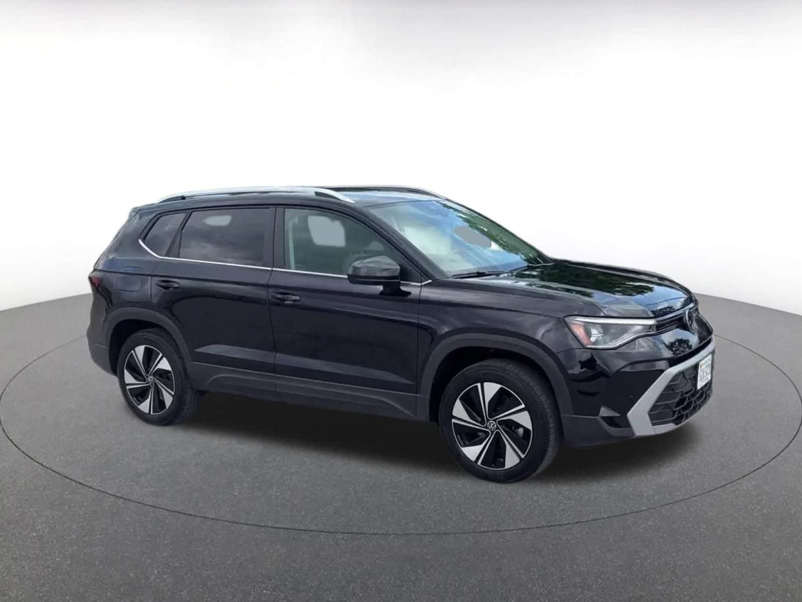 Thumbnail: 2026 Volkswagen Taos - 2