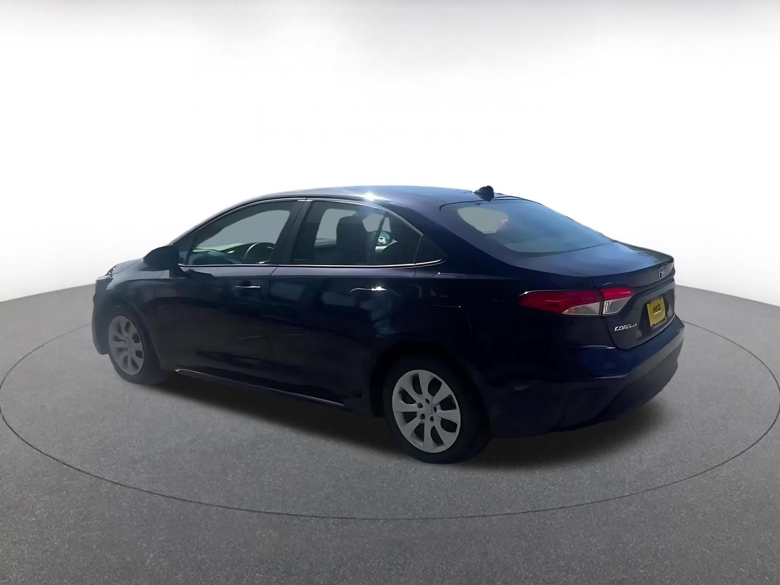 Thumbnail: 2025 Toyota Corolla - 10