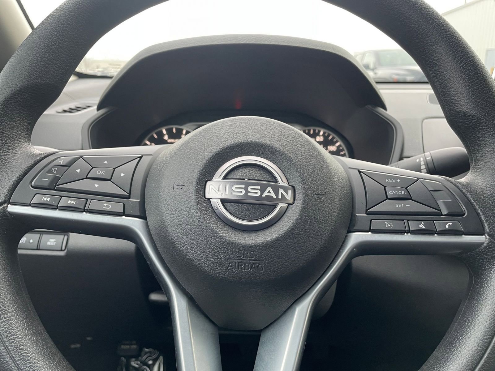 Thumbnail: 2025 Nissan Altima - 27