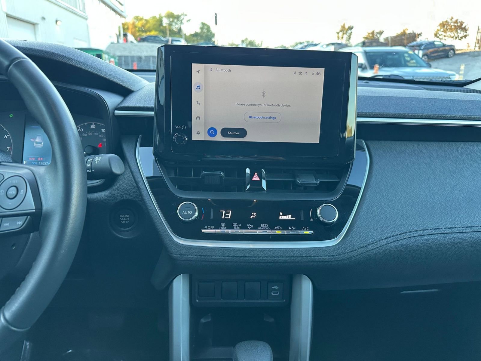 Thumbnail: 2025 Toyota Corolla Cross - 18