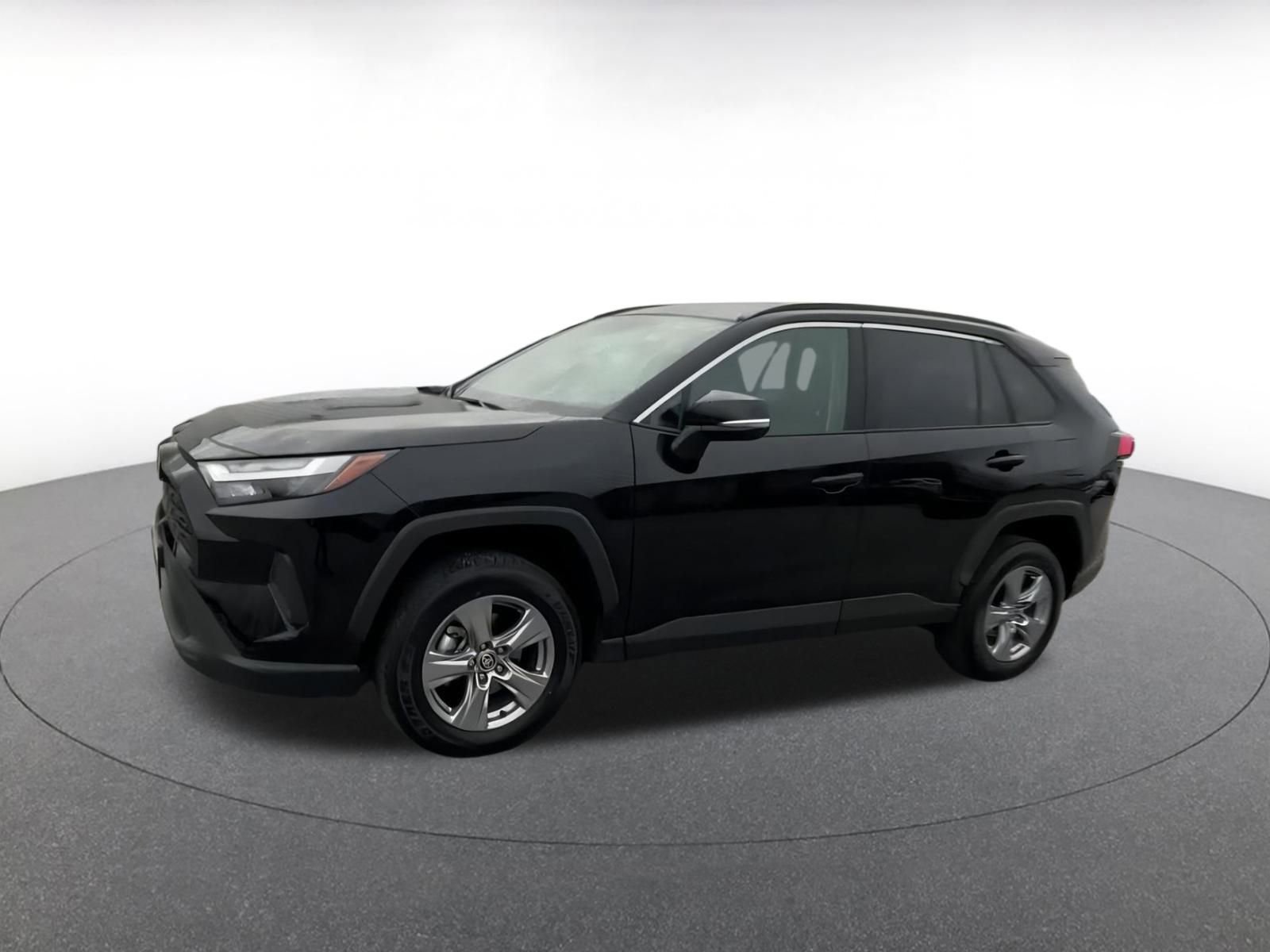 Thumbnail: 2025 Toyota RAV4 - 8