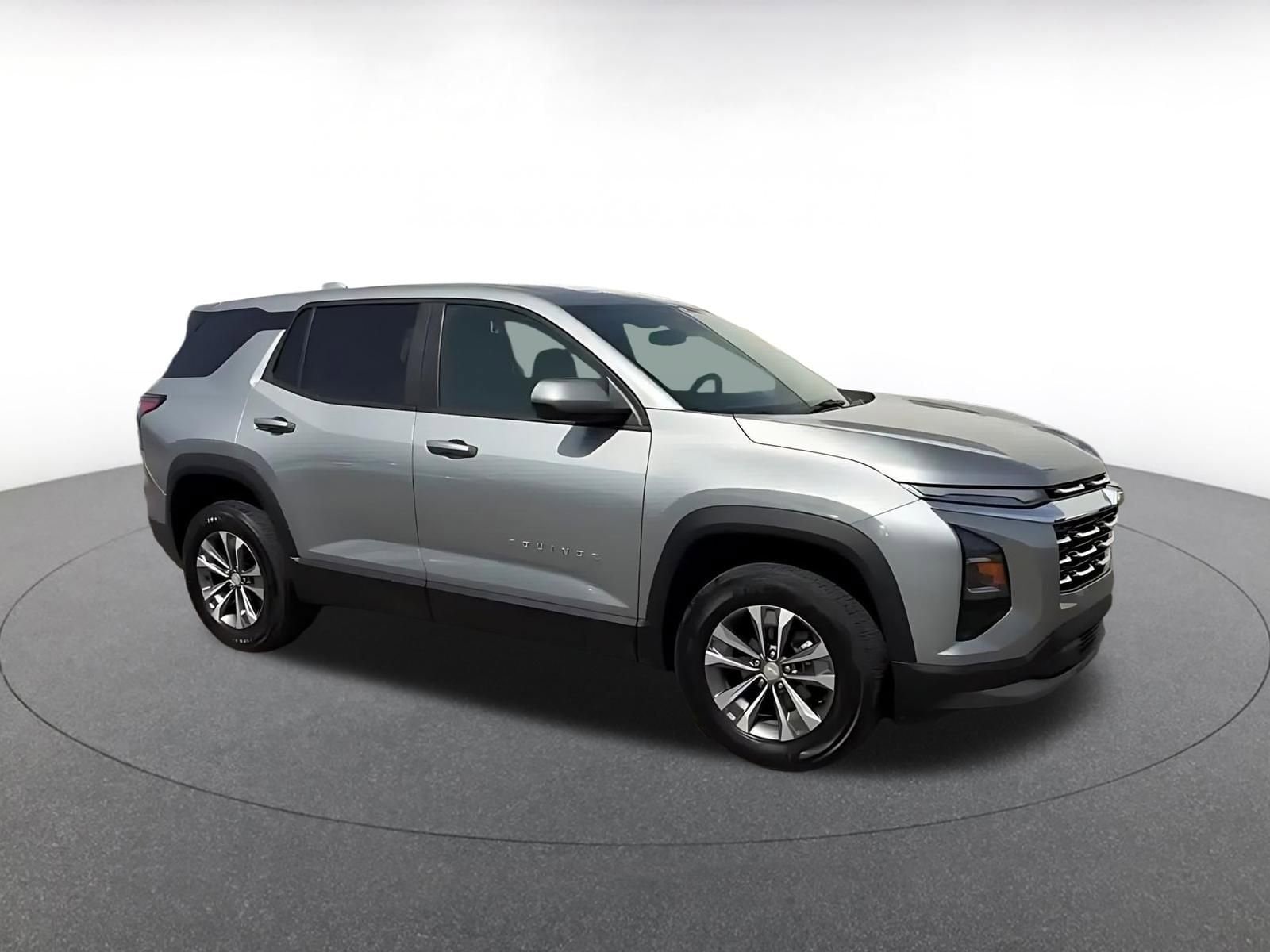 Thumbnail: 2025 Chevrolet Equinox - 2