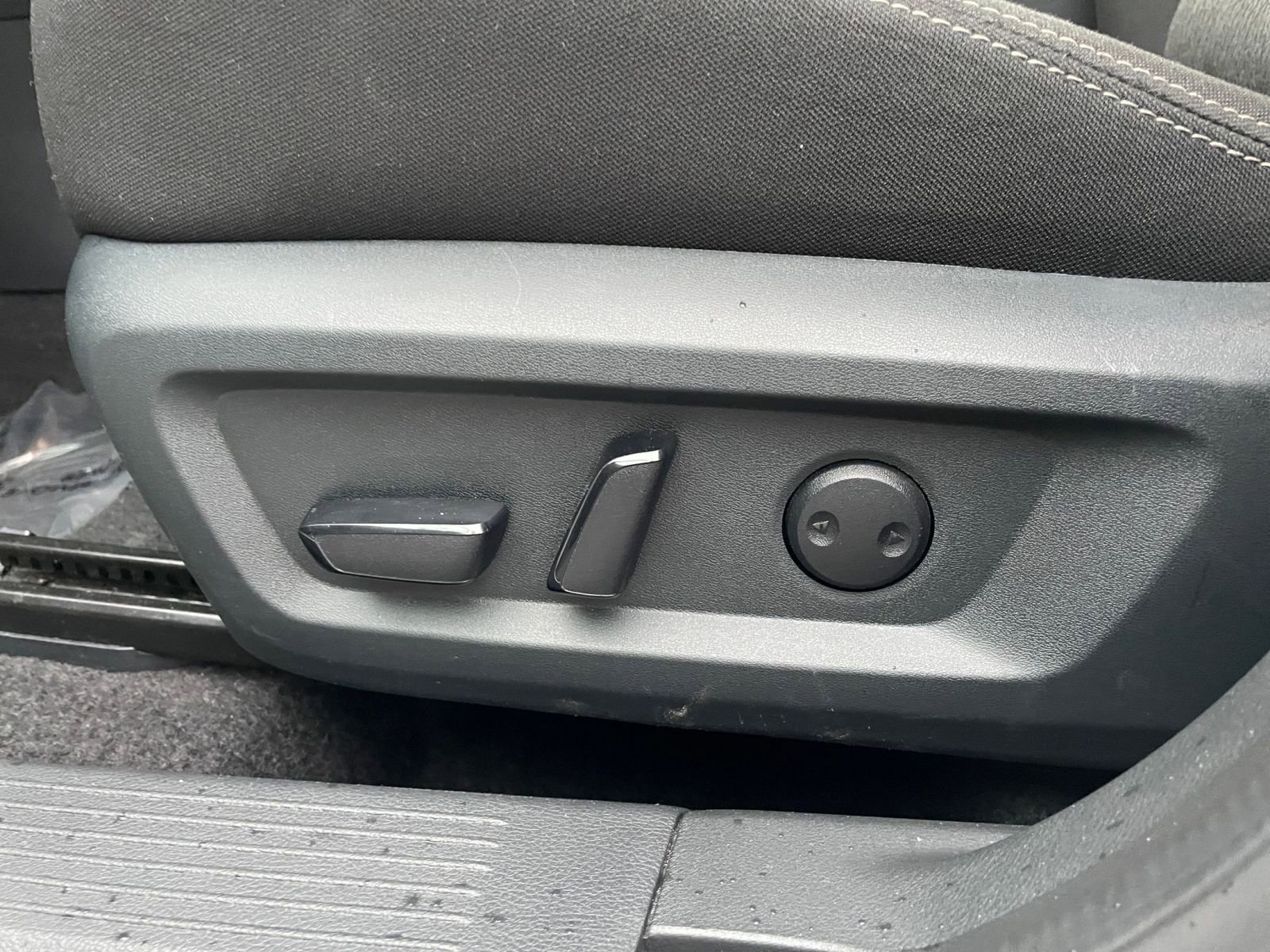 Thumbnail: 2025 Nissan Rogue - 22