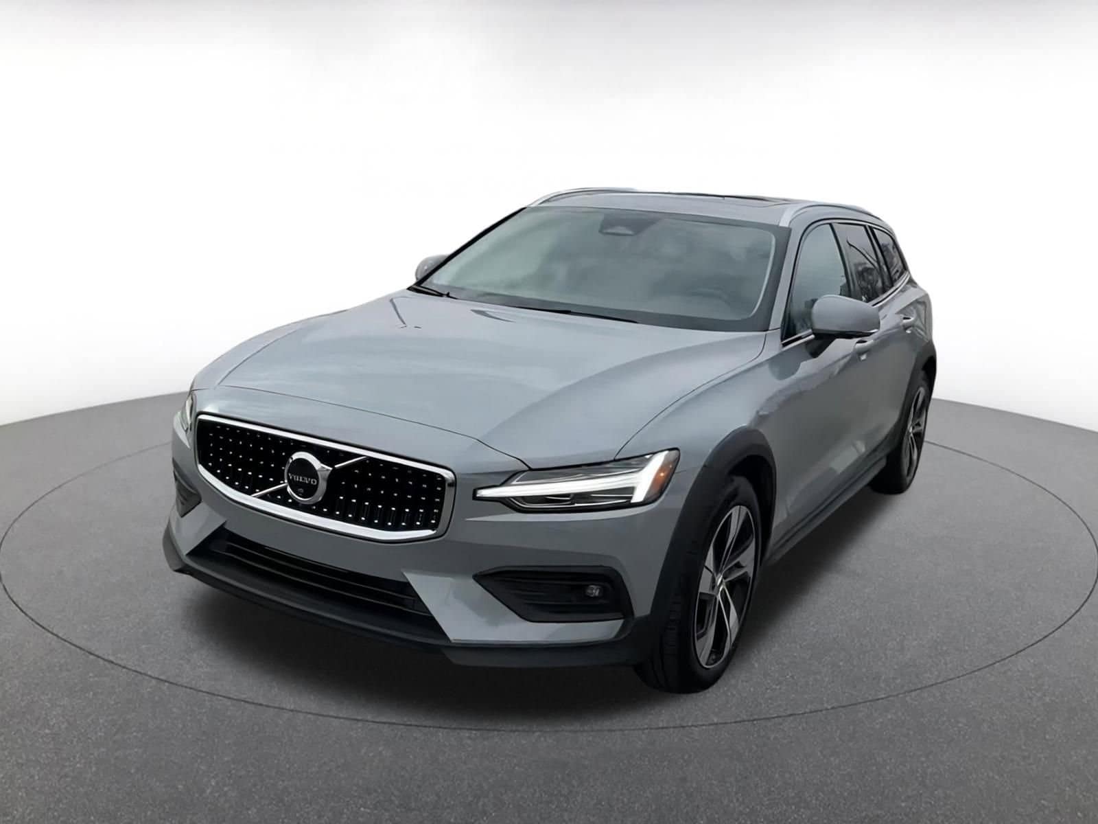 Thumbnail: 2025 Volvo S60 - 7