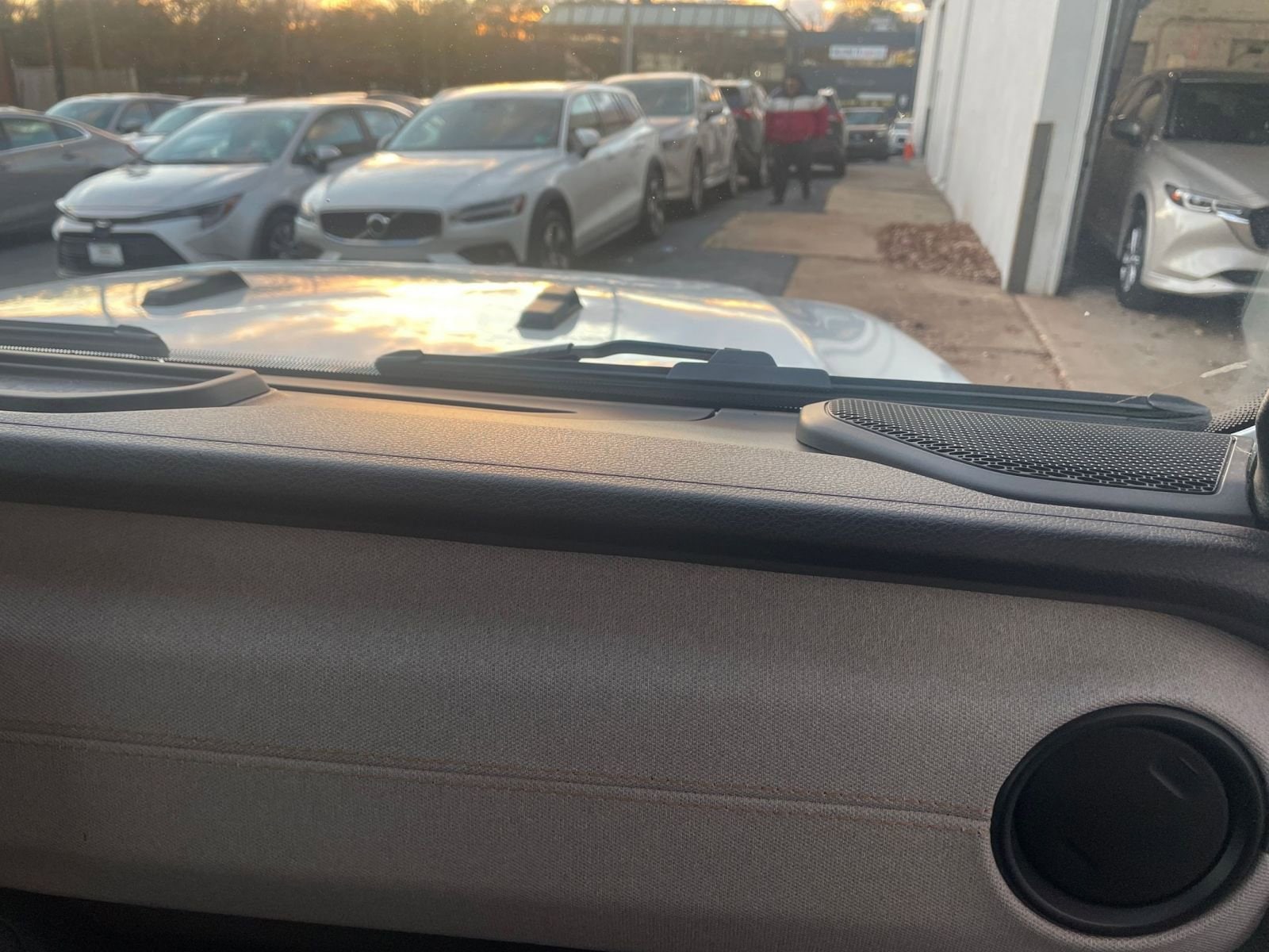 Thumbnail: 2025 Jeep Wrangler - 35