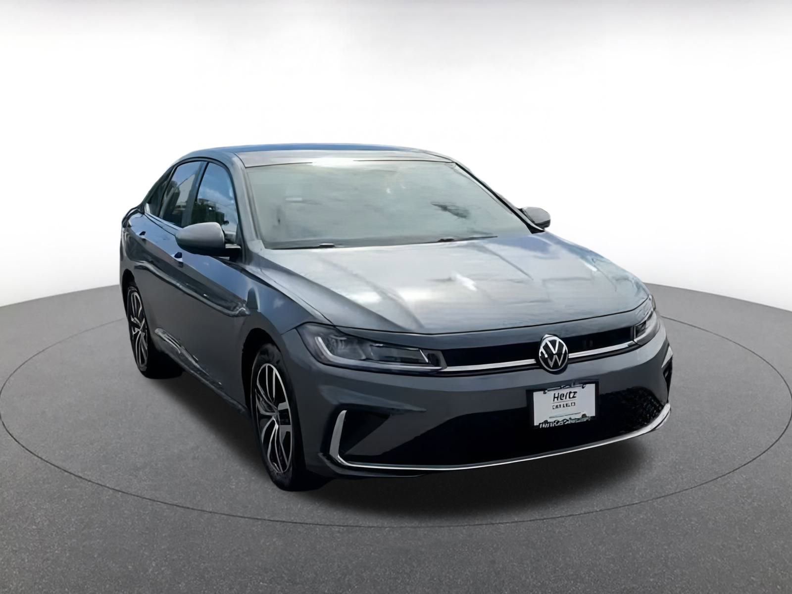 Thumbnail: 2025 Volkswagen Jetta - 3