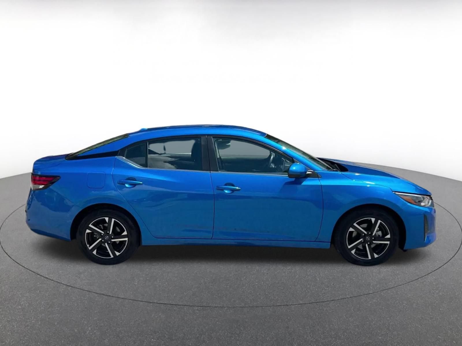Thumbnail: 2025 Nissan Sentra - 16