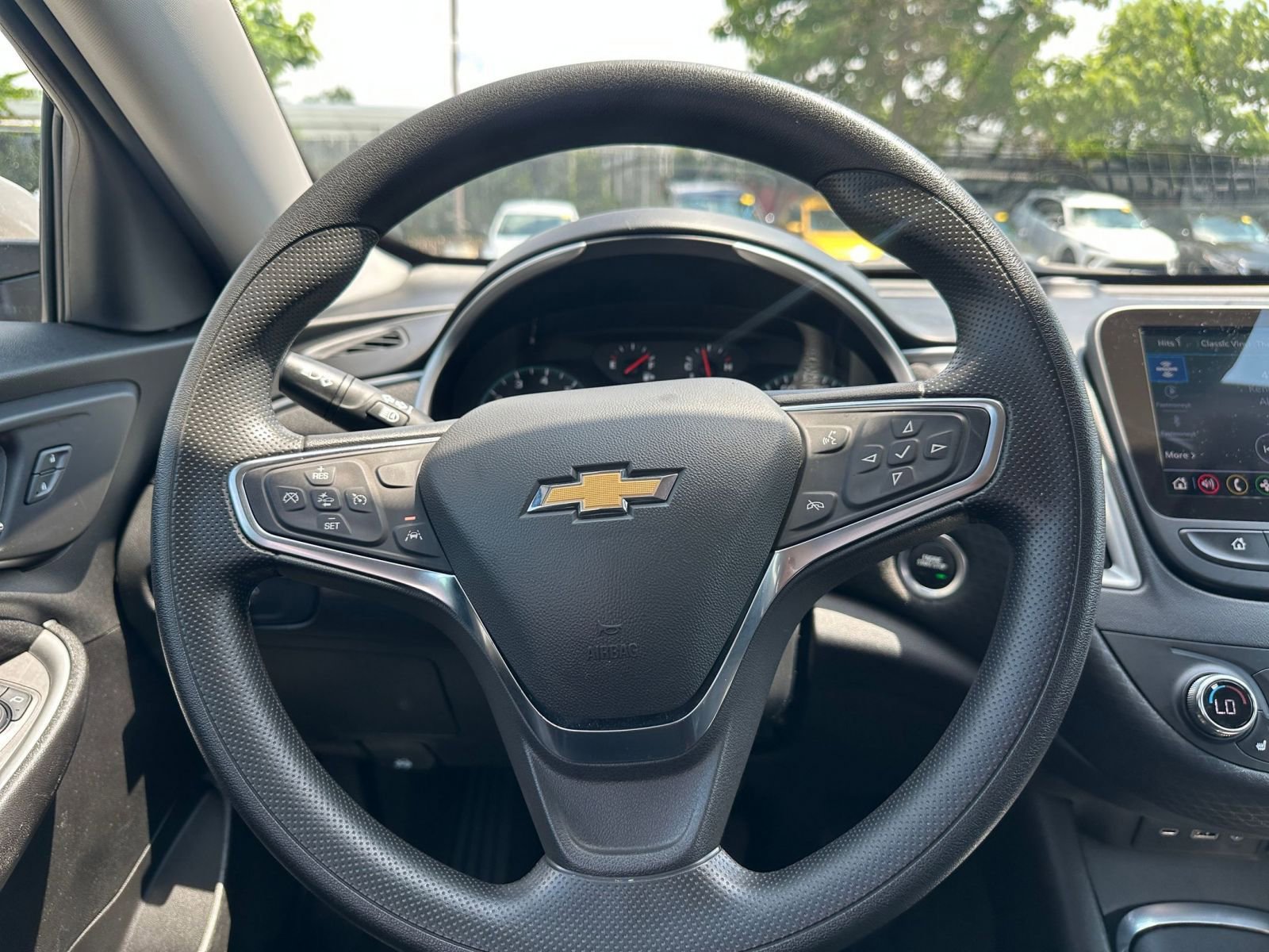 Thumbnail: 2024 Chevrolet Malibu - 28