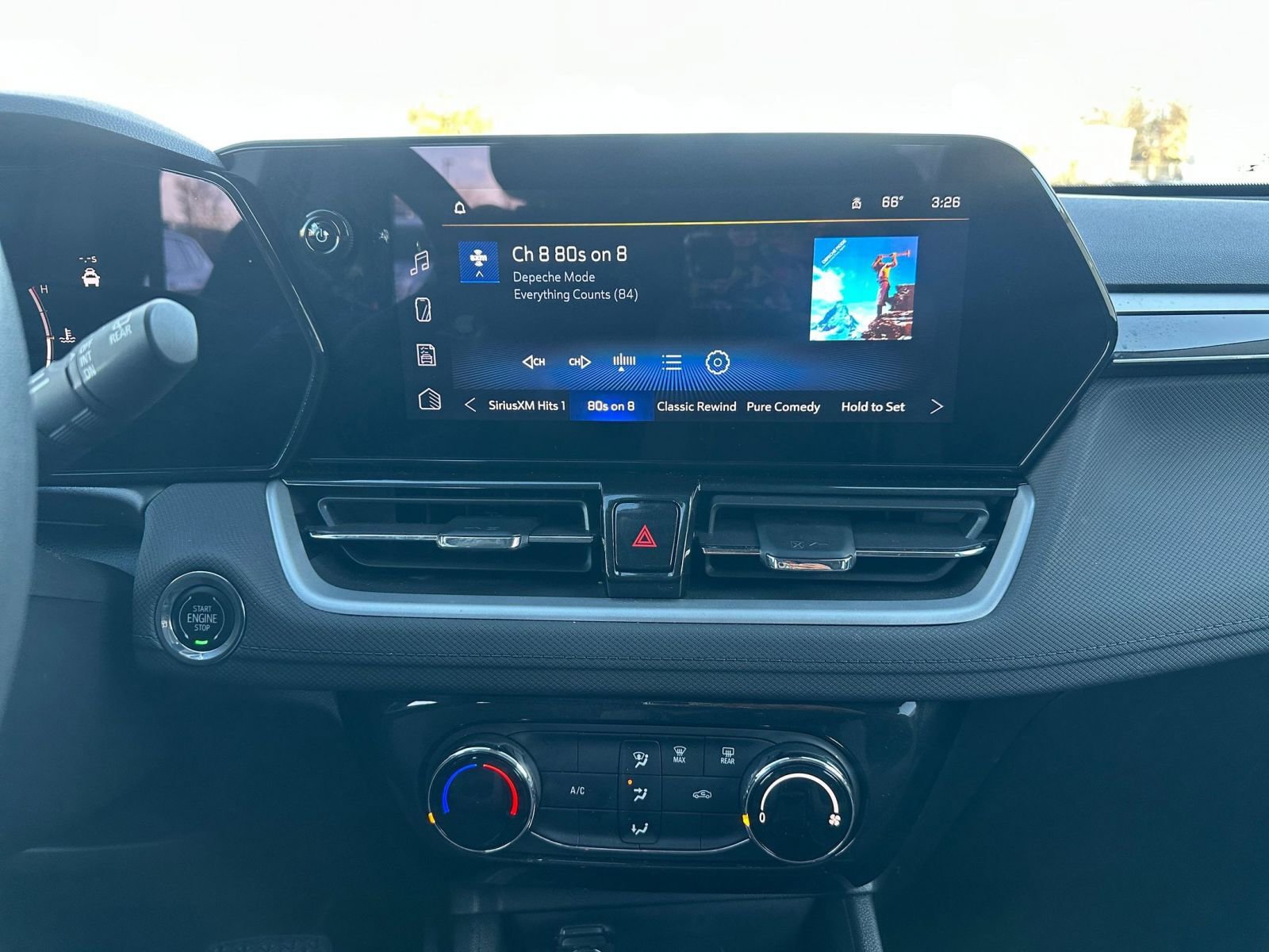 Thumbnail: 2025 Chevrolet TrailBlazer - 18