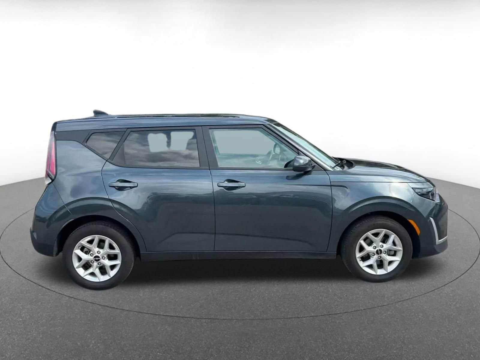 Thumbnail: 2025 Kia Soul - 16