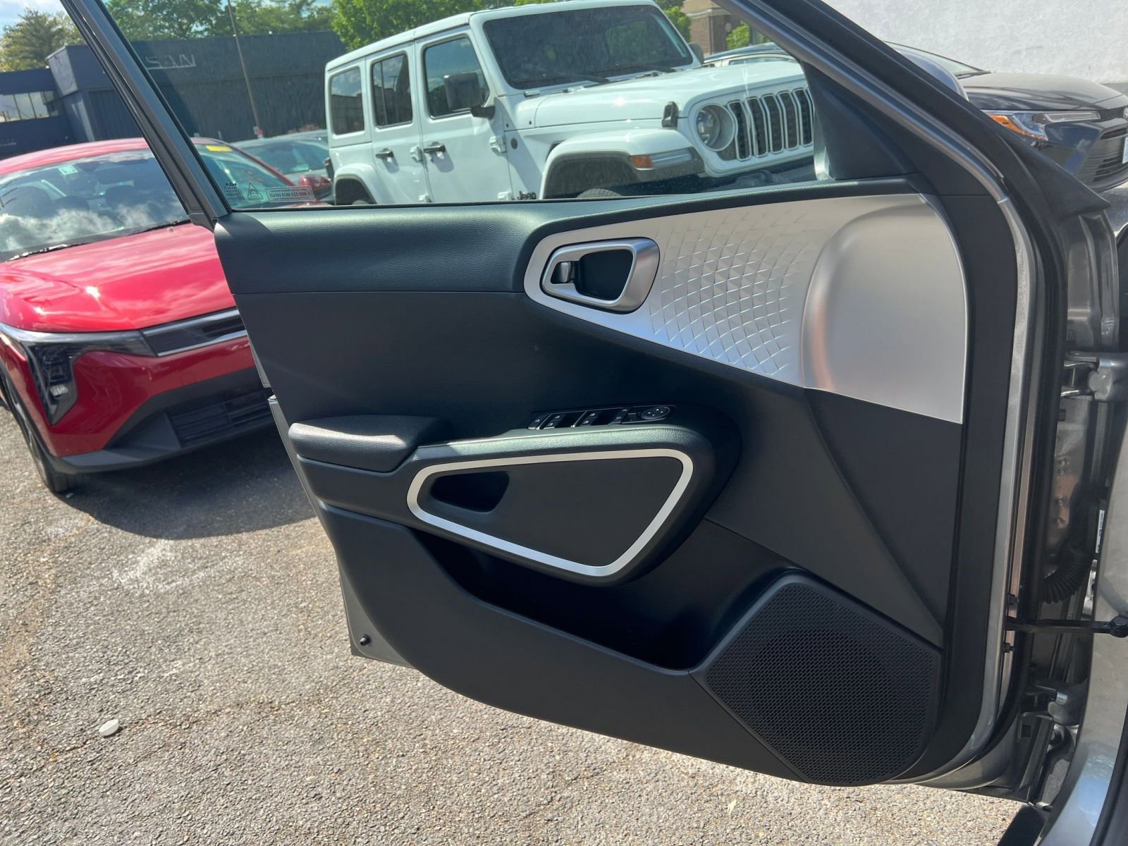 Thumbnail: 2025 Kia Soul - 18