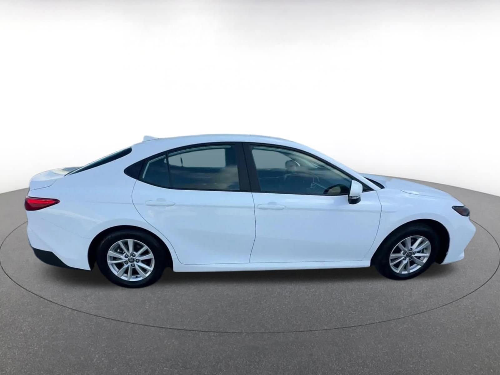 Thumbnail: 2025 Toyota Camry - 16