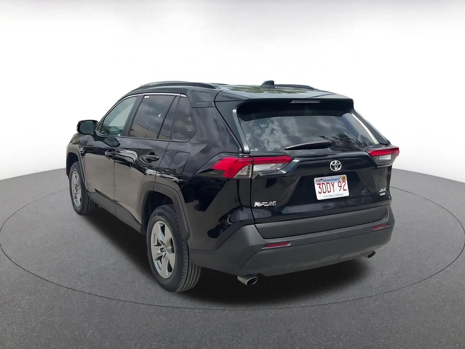 Thumbnail: 2024 Toyota RAV4 - 11