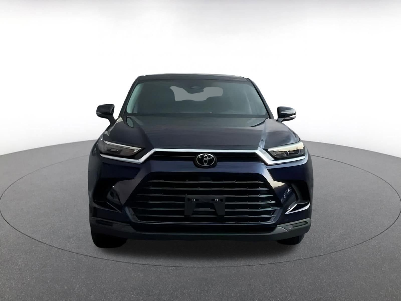 Thumbnail: 2025 Toyota Grand Highlander - 4