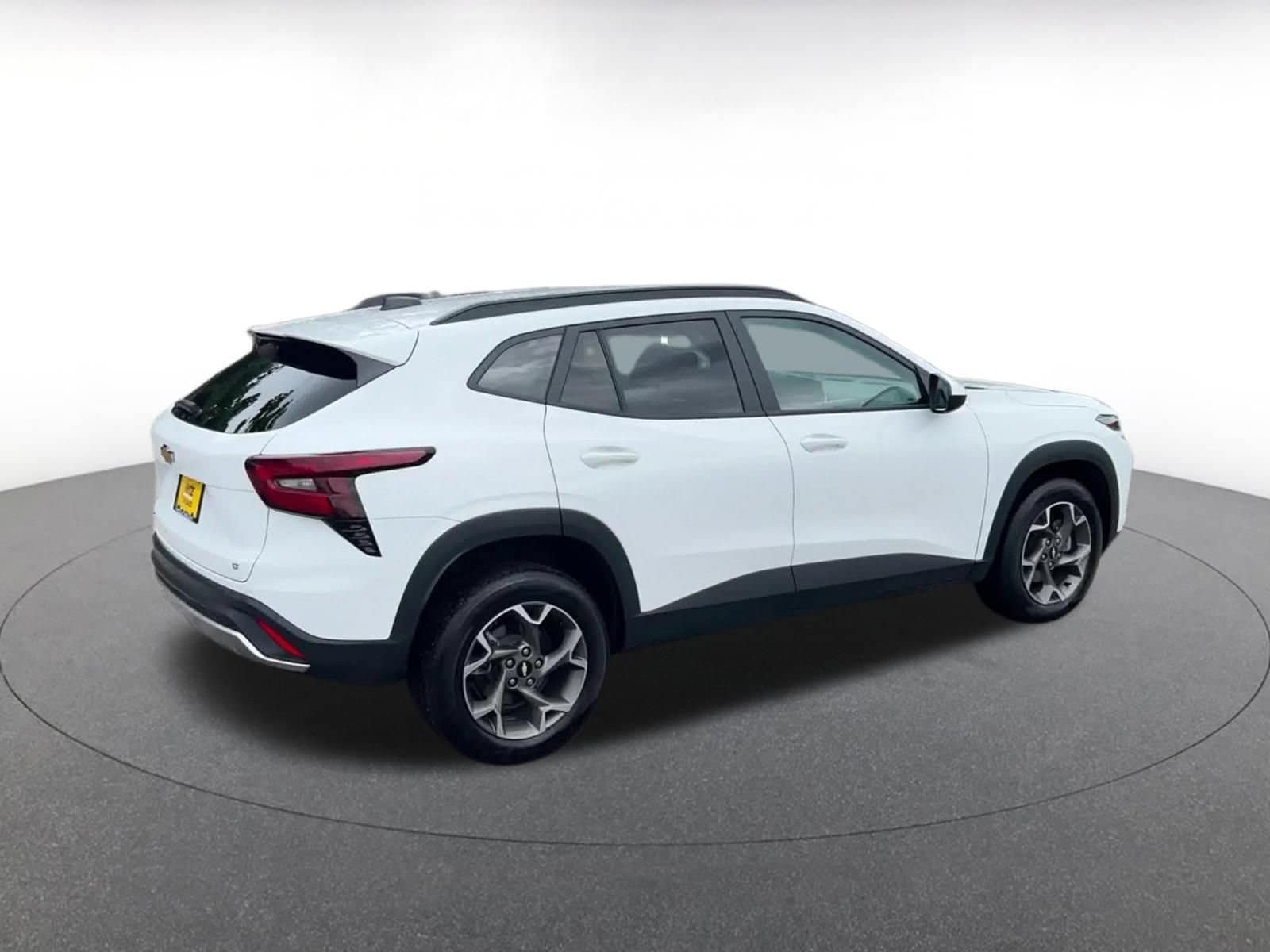 Thumbnail: 2025 Chevrolet Trax - 15