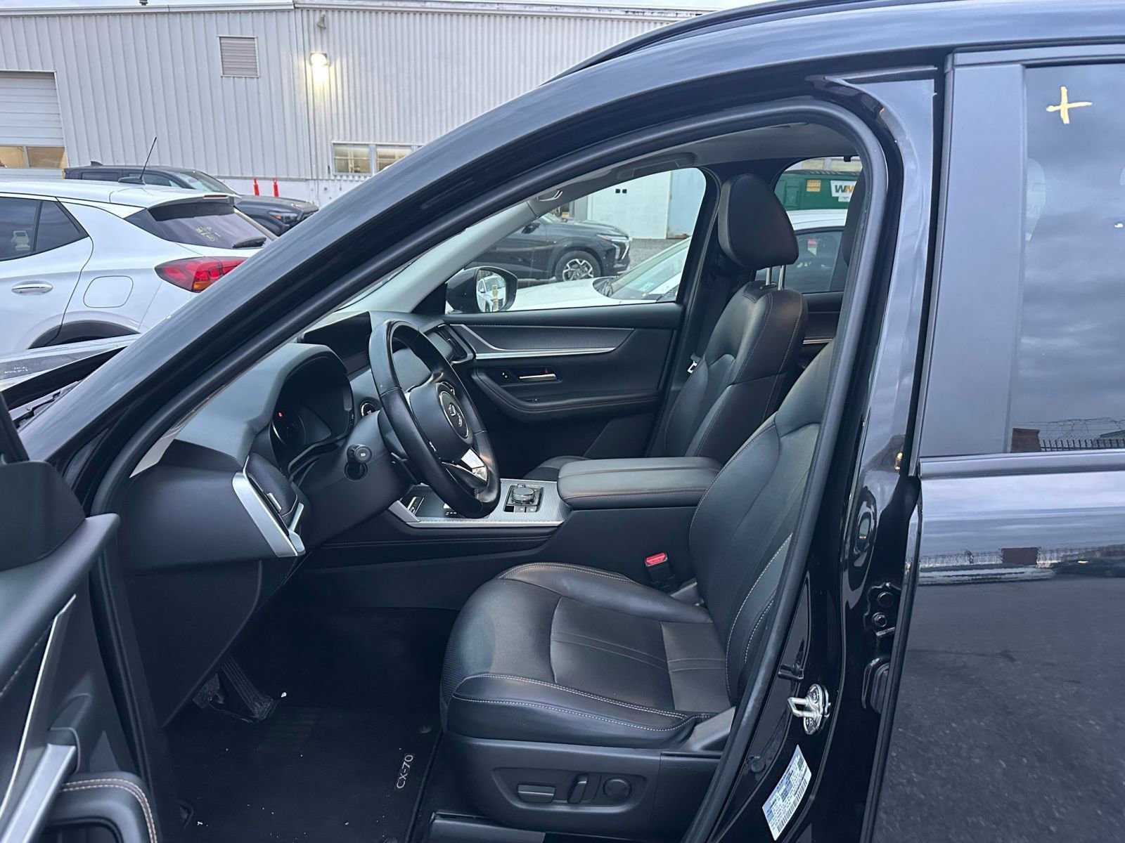 Thumbnail: 2025 Mazda CX-70 - 6