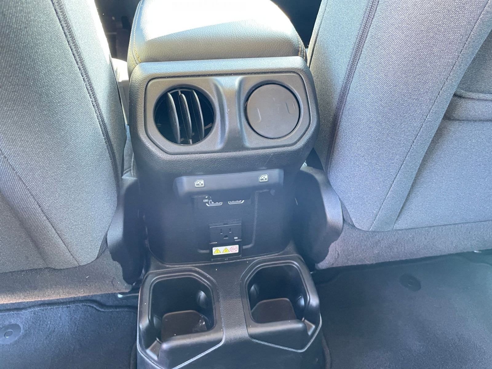 Thumbnail: 2025 Jeep Wrangler - 23