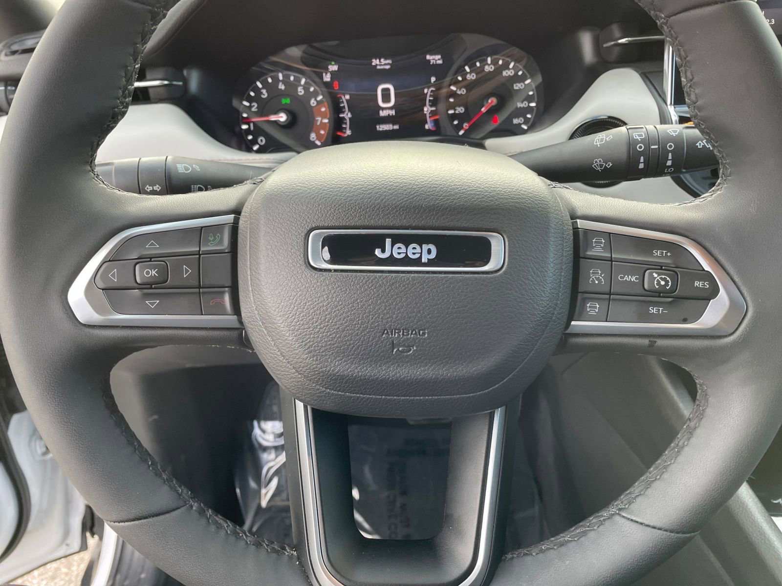 Thumbnail: 2025 Jeep Compass - 28