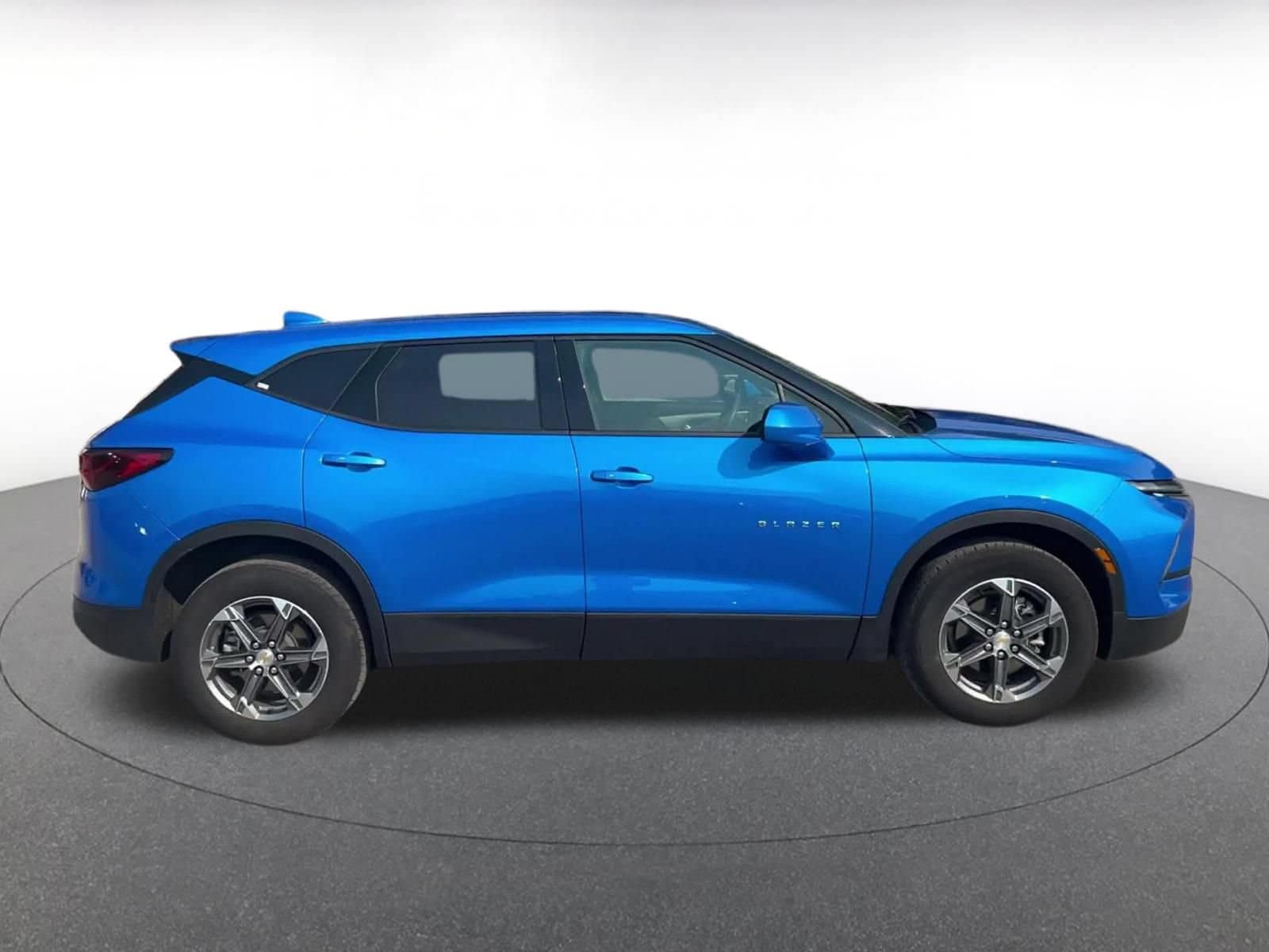Thumbnail: 2026 Chevrolet Blazer - 16