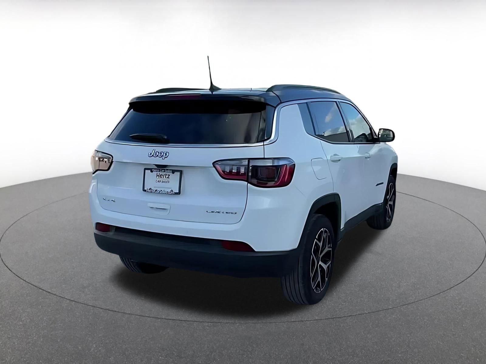 Thumbnail: 2025 Jeep Compass - 14