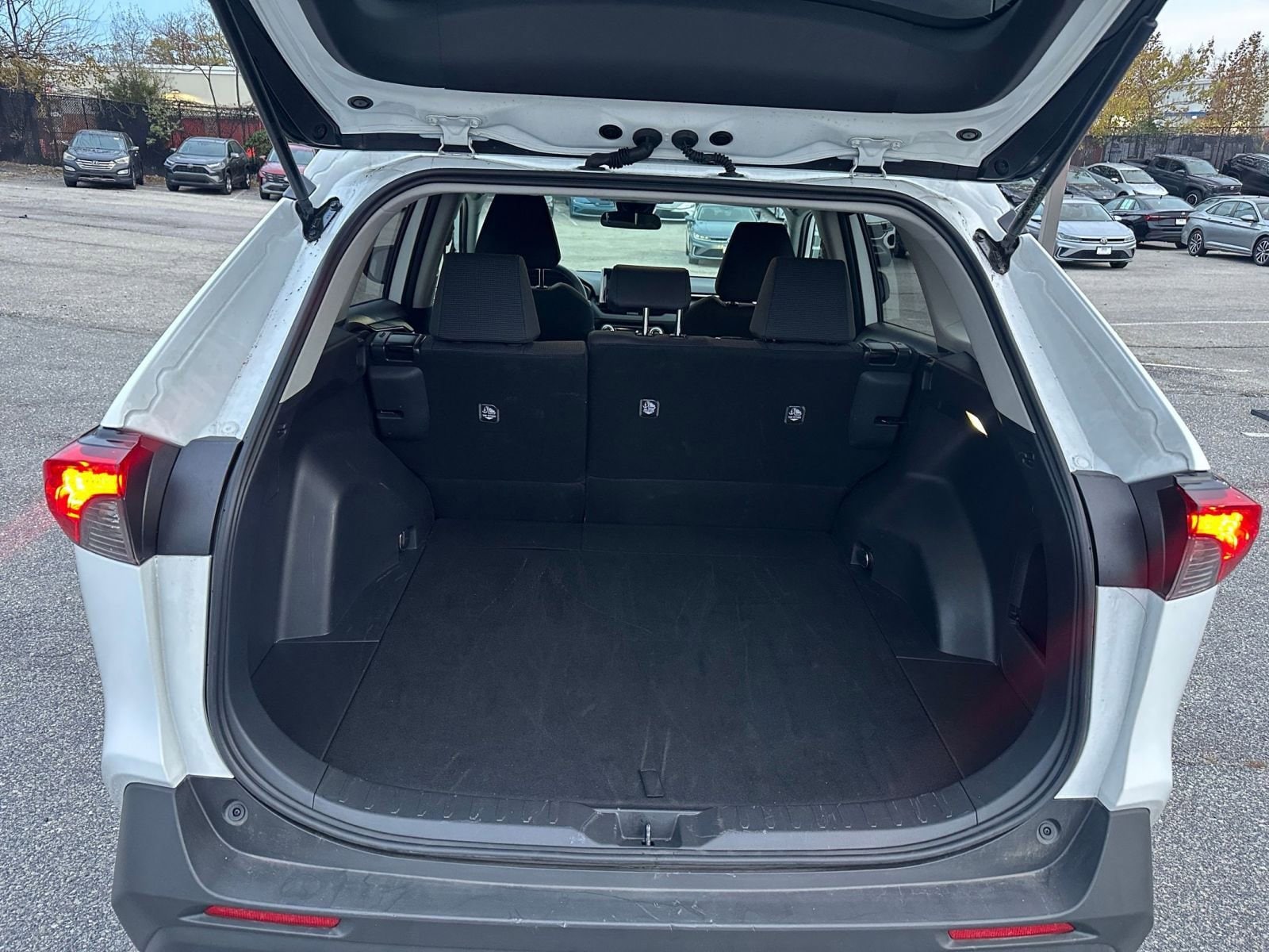 Thumbnail: 2025 Toyota RAV4 - 30