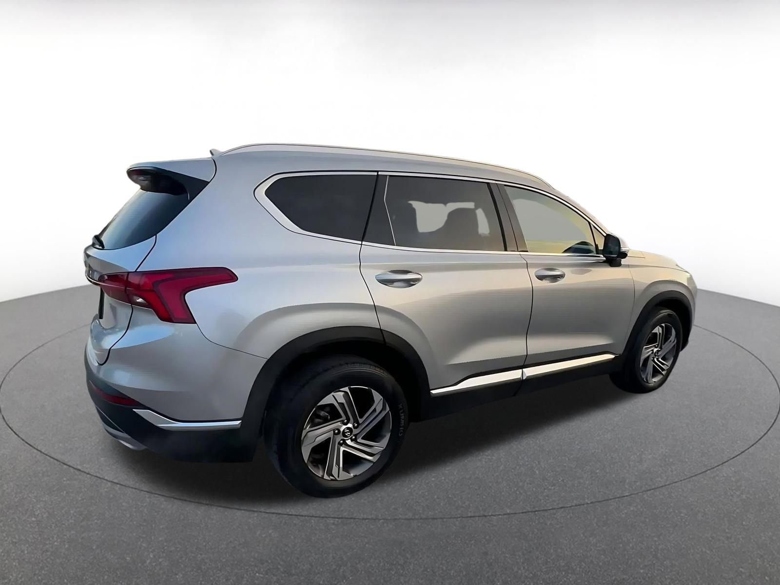 Thumbnail: 2023 Hyundai Santa Fe - 15