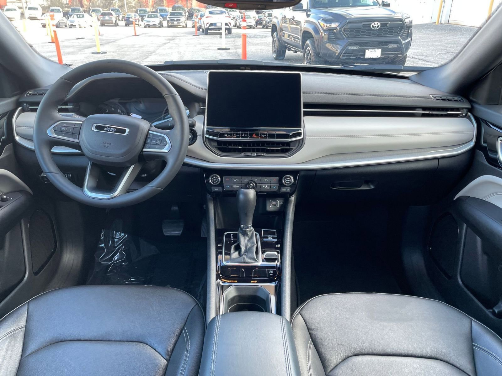 Thumbnail: 2025 Jeep Compass - 33