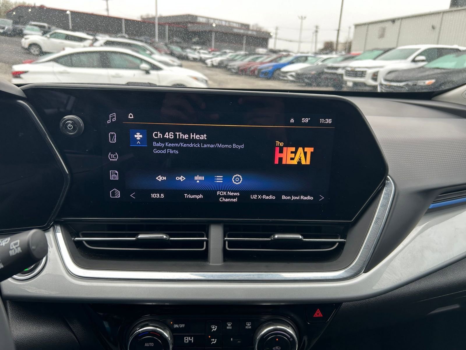 Thumbnail: 2025 Chevrolet Trax - 17