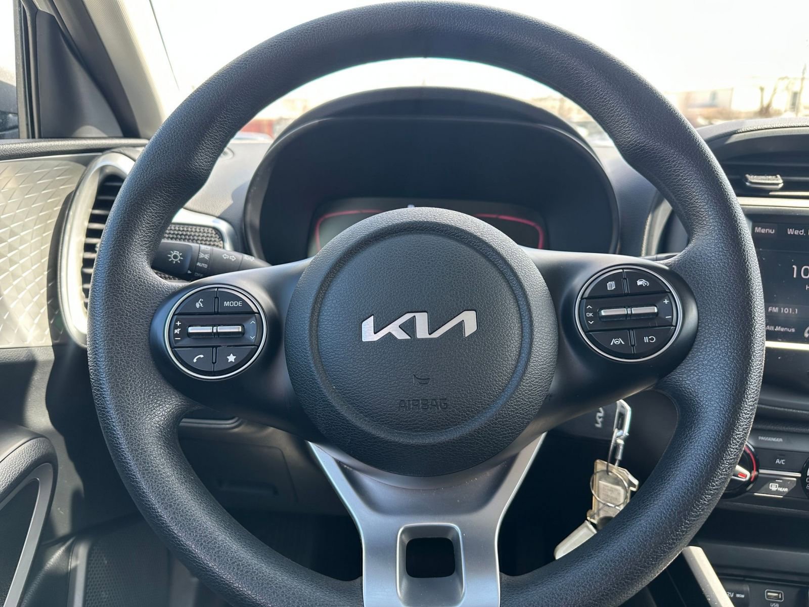 Thumbnail: 2023 Kia Soul - 26
