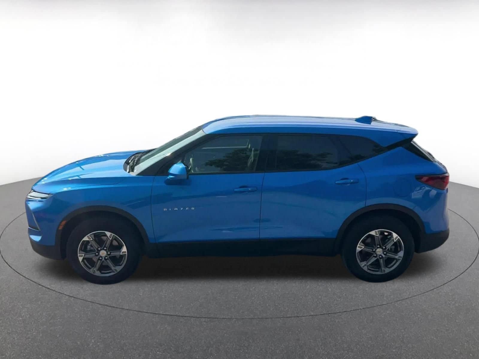 Thumbnail: 2026 Chevrolet Blazer - 9