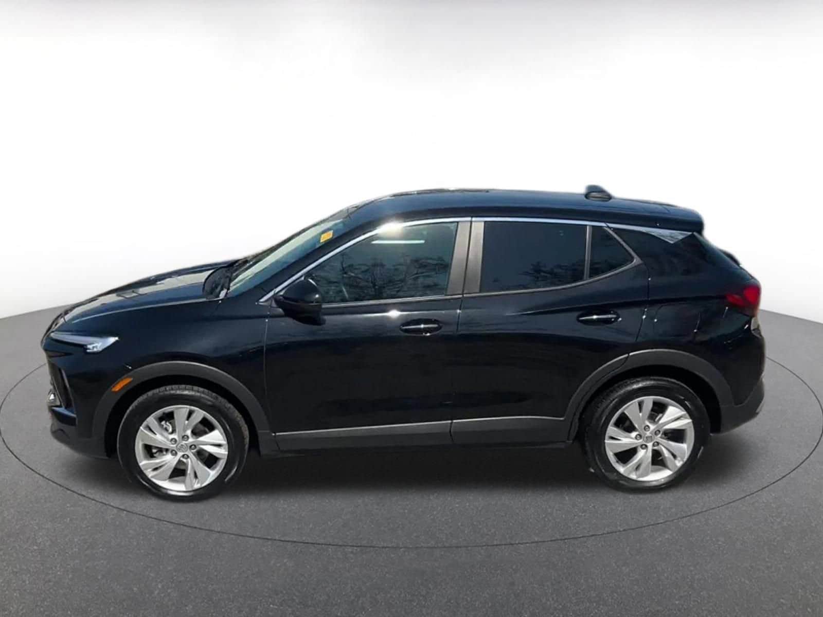 Thumbnail: 2025 Buick Encore GX - 9